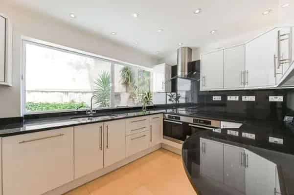 Belgravia Mews House For Sale