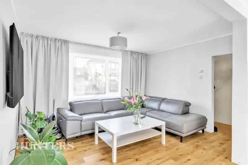 3 Bedroom House For Sale Near Amenities