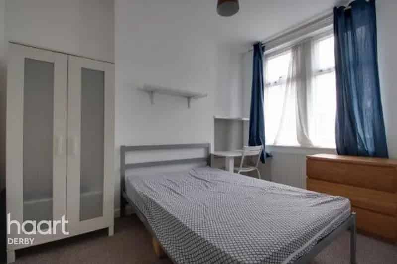 1 Bedroom House Share to Rent