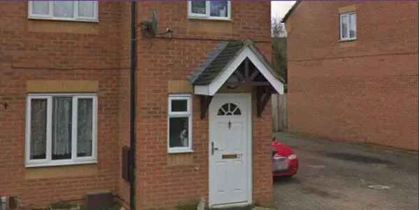 House For Rent in Three Rivers, England