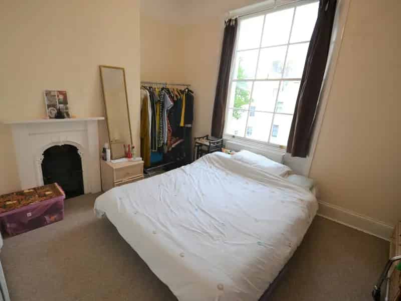 Large One Bedroom Flat in Hove near Brighton City Centre