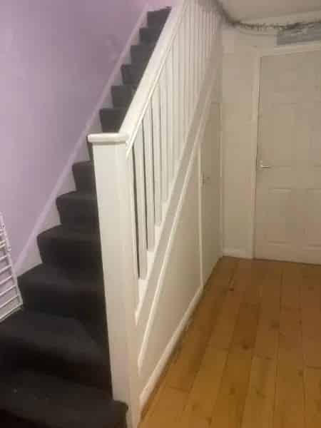 2 Bed 2 Bath House with Garden and Driveway