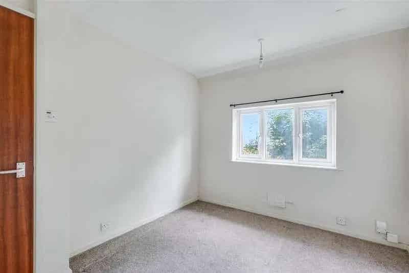 3 Bed Semi-Detached House for Sale No Upward Chain