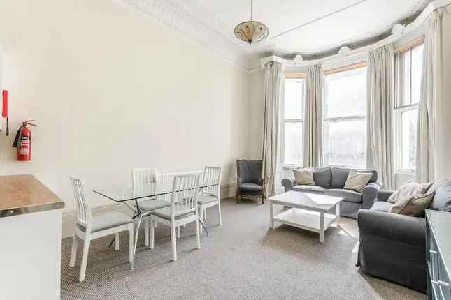 3 Bedroom Apartment South Kensington Long Let CHPK2507328