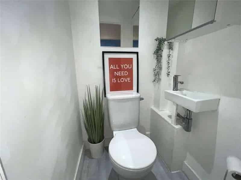 3 Bed Flat for Sale near Highgate Station