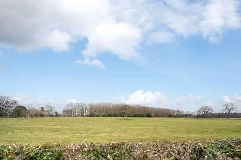 4 Bed House for Sale Stunning Detached Bungalow with Annexe