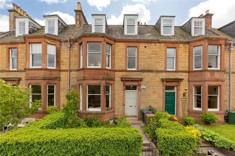 6 Bedroom Terraced House for Sale in Edinburgh