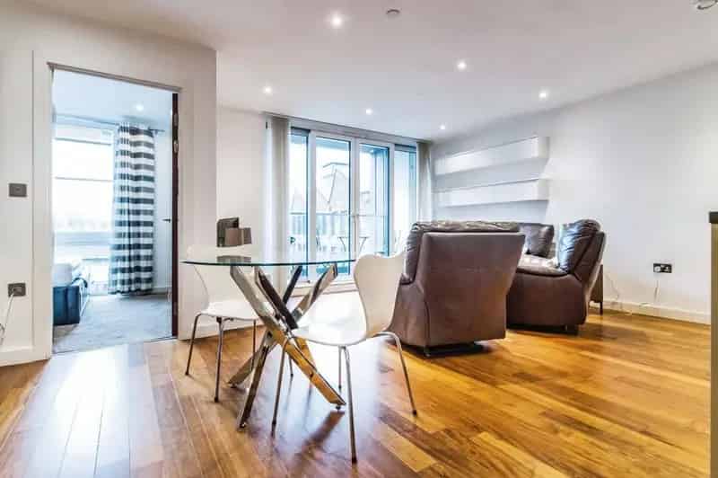 2 Bedroom Flat for Sale Manchester M4 New Islington Canal Views Parking