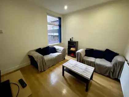 4 Double Bedroom House Fallowfield Student Property
