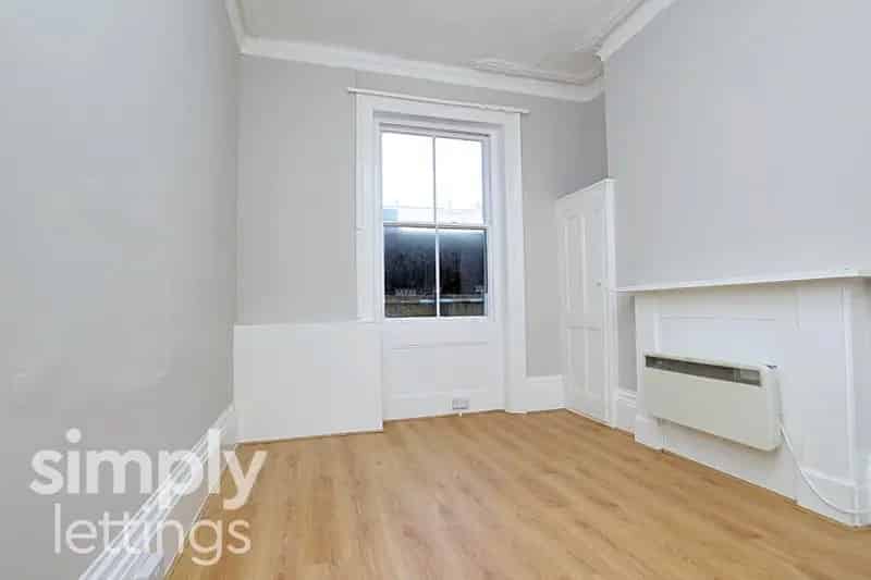 0 Bedroom Flat House to Rent in Brighton