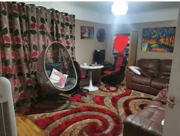 2 Bedroom Ground Floor Flat with Communal Garden