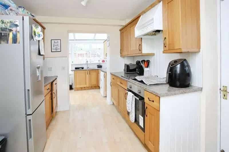 3 bed house for sale