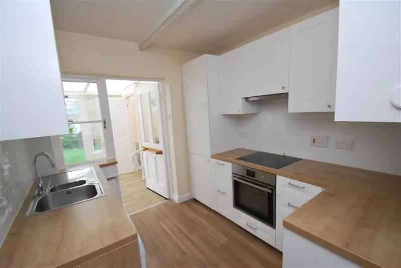 3 Bed Semi Detached House in Weston