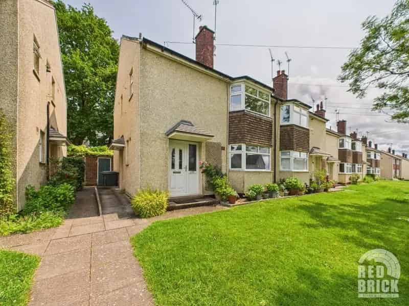 1 Bedroom Maisonette For Sale