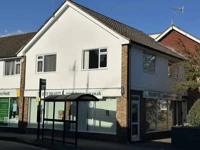 Edenbridge High Street Office Suite with Garages