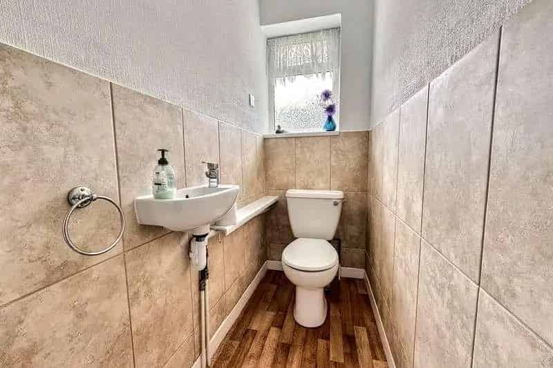 3 Bed Detached Bungalow For Sale