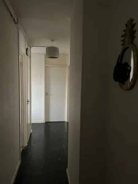 Large 3 Bed House with Lounge, Kitchen Diner and Off Road Parking