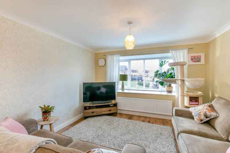 2 Bedroom Semi-Detached House to Rent