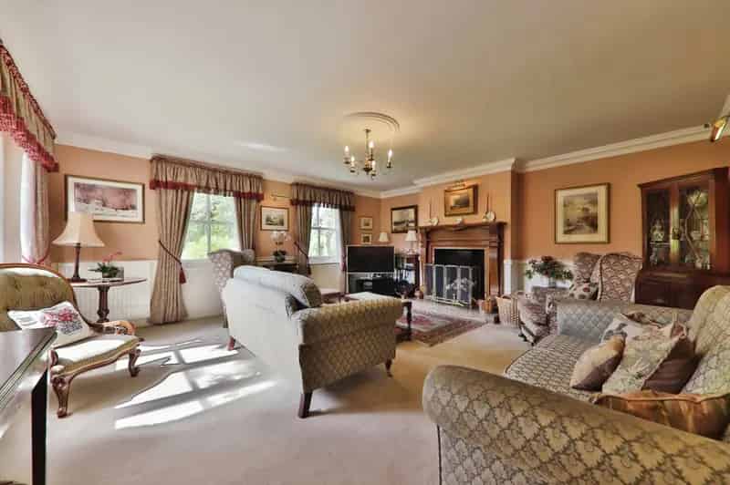4 Bedroom Detached House For Sale Thorpe Lockington