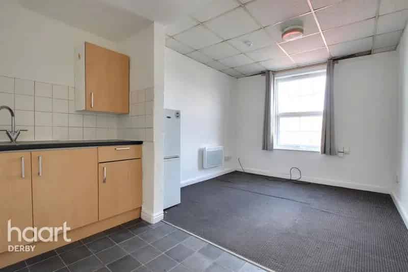 Studio to Rent