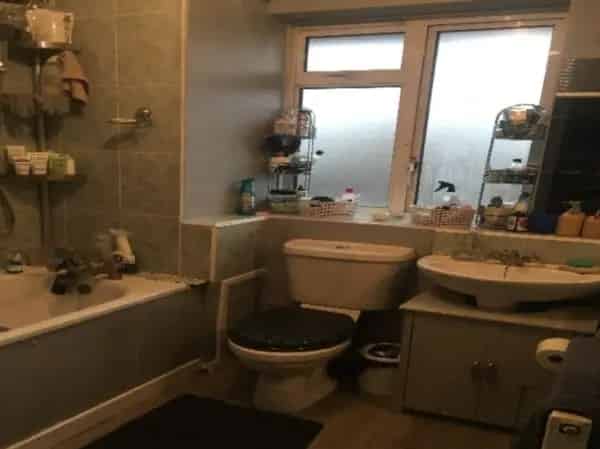 2 Bed Flat near A4 - Great Transport Links