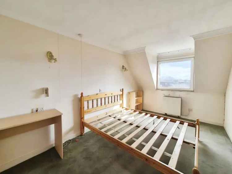 1 Bedroom Retirement Flat for Sale