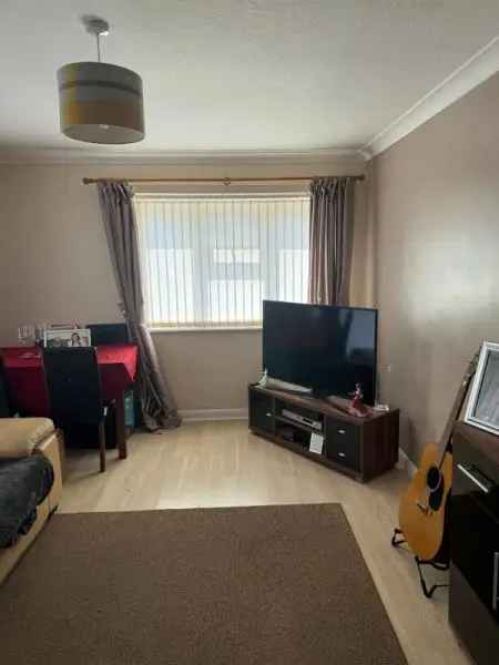 1st Floor One Bedroom Flat