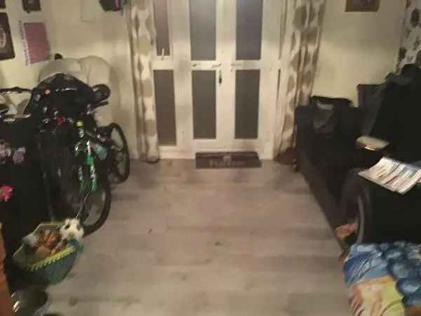 Flat For Rent in London, England