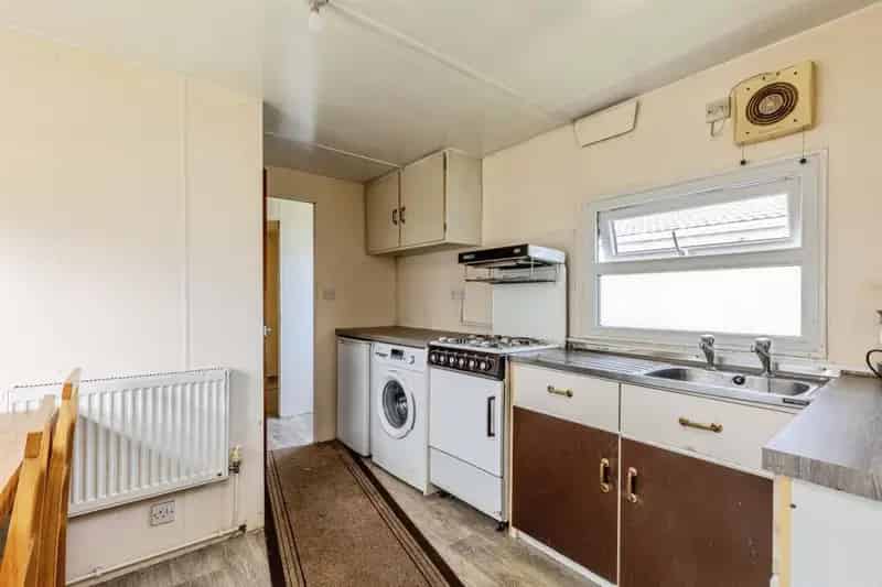 1 Bedroom Detached Park Home near Bristol