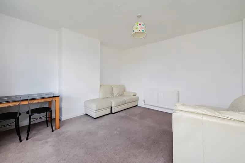 3 Bedroom House for Sale South Reading