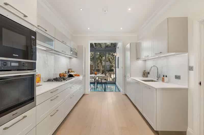 2618 sq ft Refurbished Home with Period Features and Private Garden