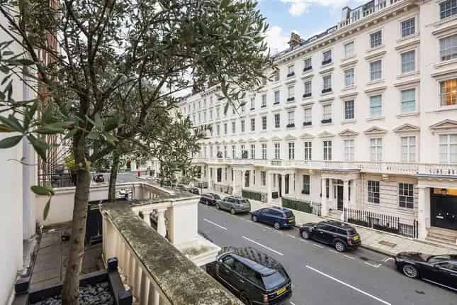 Townhouse for Sale Eaton Place SW1X Grand Reception Rooms Private Pool