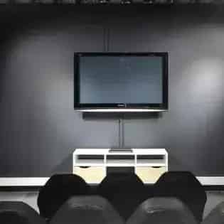 132m² Birmingham Flat Diamond En Suite Room