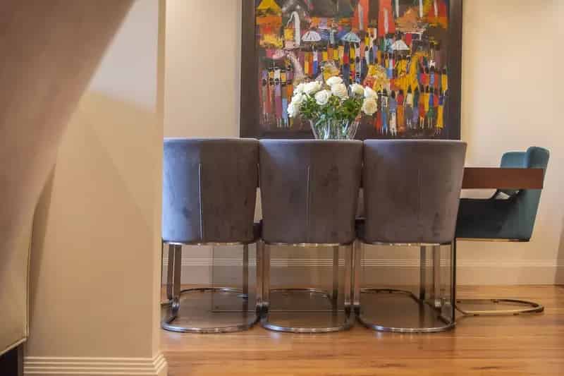 4 bedroom flat for sale