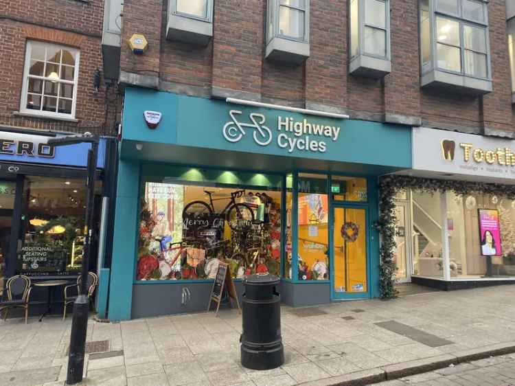 High Street Retail Unit with Prominent Frontage