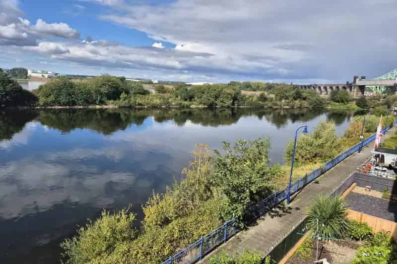 Flat For Rent , Runcorn, England