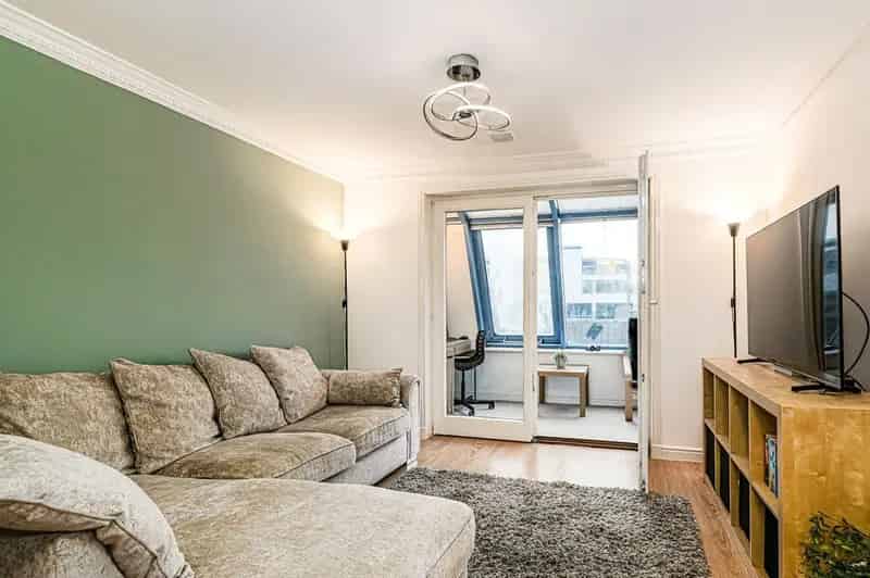 1 Bedroom Apartment for Sale in Glasgow's Lancefield Quay