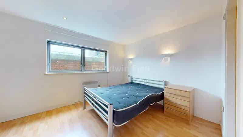 2 Bedroom Apartment House to Rent in Manchester Northern Quarter