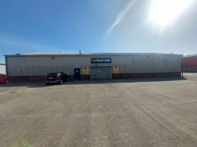 Workshop Showroom Unit with Ample Parking and Yard