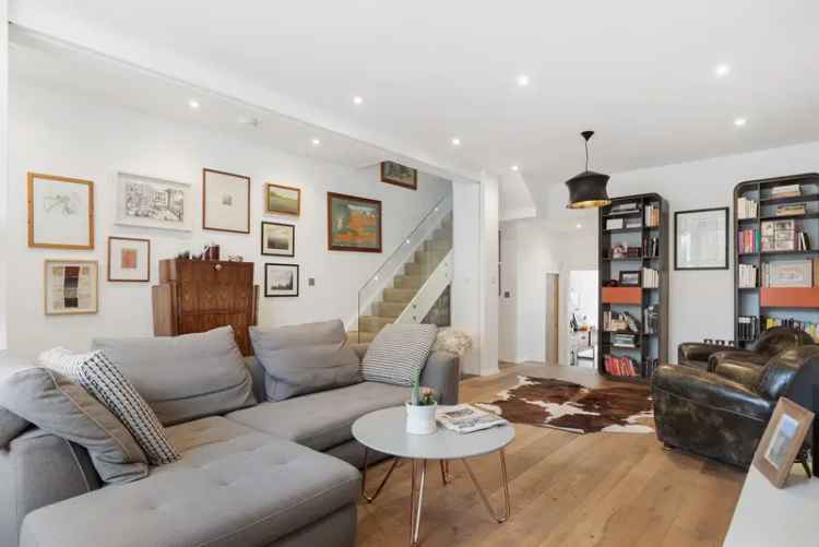 Terraced House for sale with 4 bedrooms, Basuto Road, London