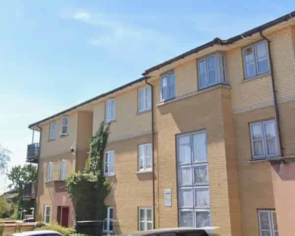 Swap 2 Bedroom Flat for 3 Bedroom House or Flat in Walthamstow
