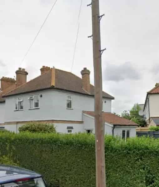 1930s House Large Garden Excellent Schools Transport Links