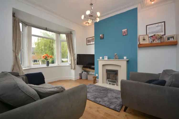 House For Sale in Leeds, England