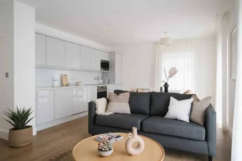 2 Bedroom Apartment One Month Rent Free