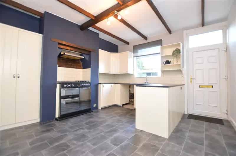 3 Bed Terraced House Rothwell Ideal First Time Buyer Investor
