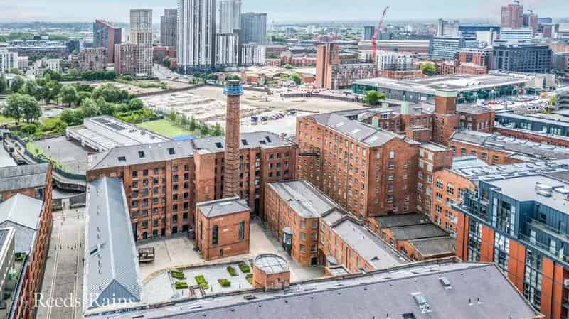 2 Bedroom Duplex Apartment for Sale Manchester M4