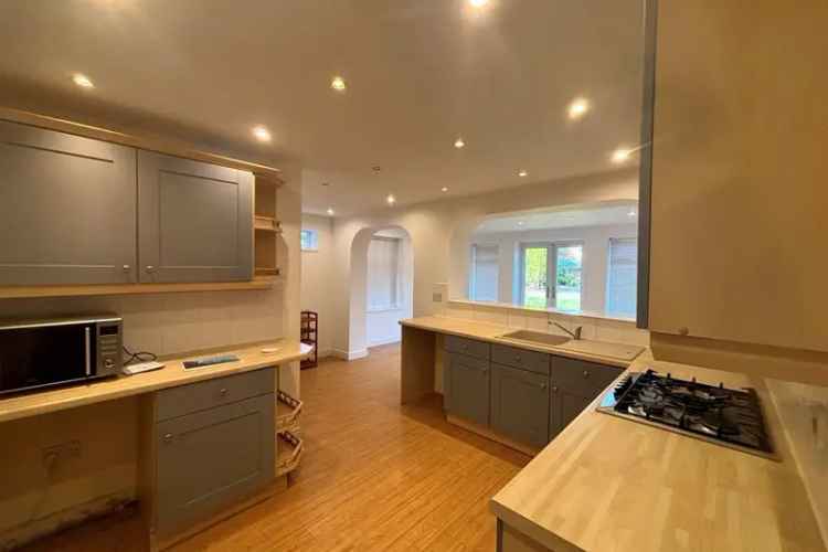 4 Bed Detached House Kingswood Estate Bawtry