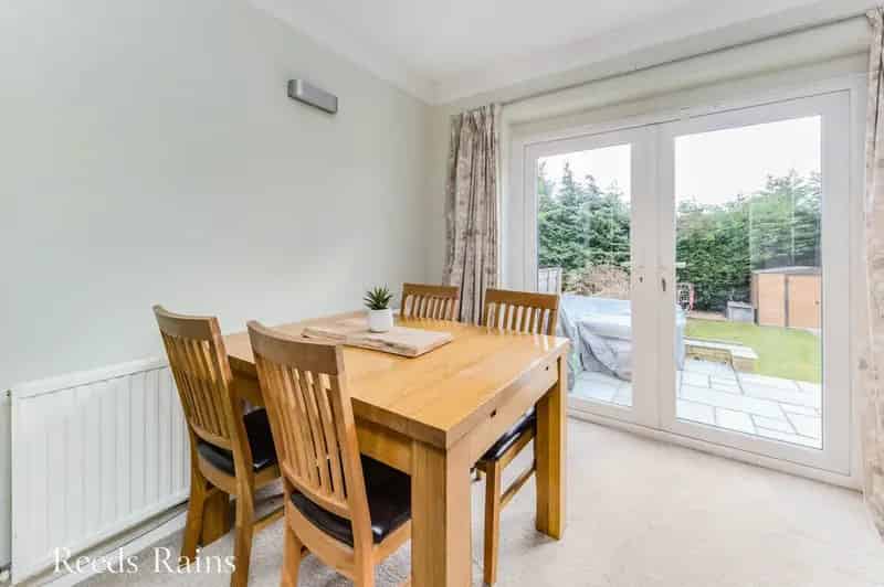 3 Bedroom Semi Detached House for Sale Macclesfield