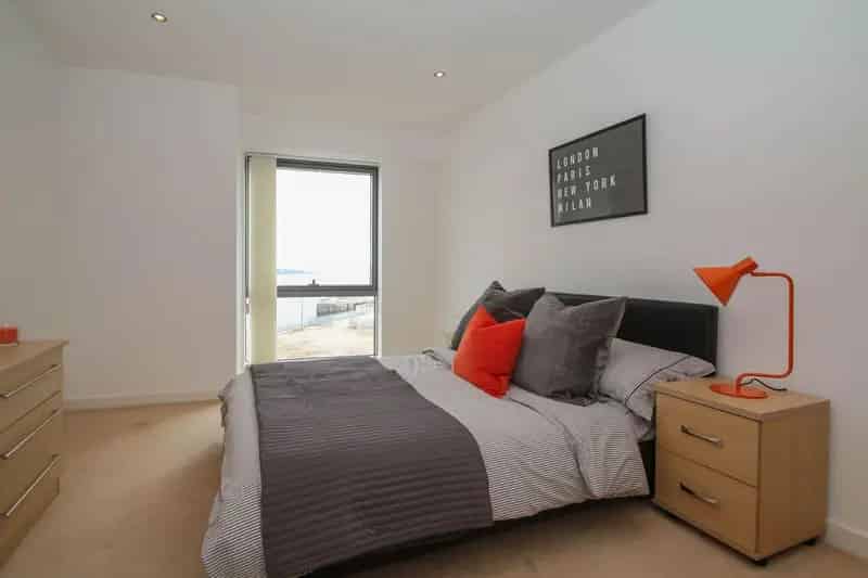 1 Bedroom Apartment Liverpool Waterfront Princes Dock