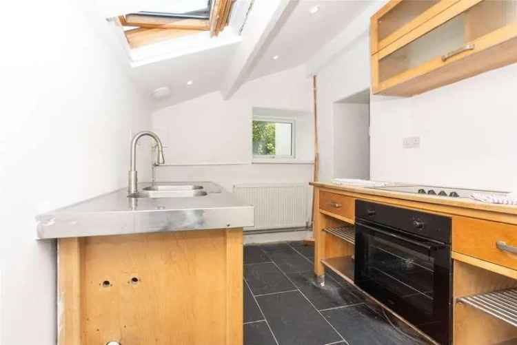 1 Bed House for Sale in Waunfawr, Snowdonia